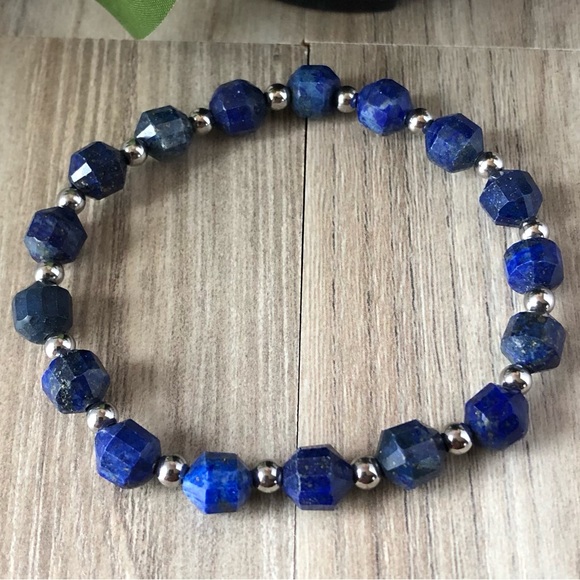 Lapis Lazuli Faceted Natural Stone 8mm Beads Stretchable Bracelet 7" - Best Gift - Picture 2 of 2
